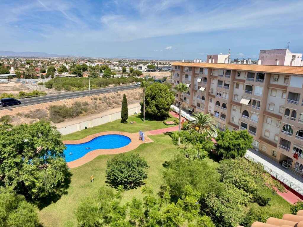 Sprzedaż Torrevieja Przybudówka