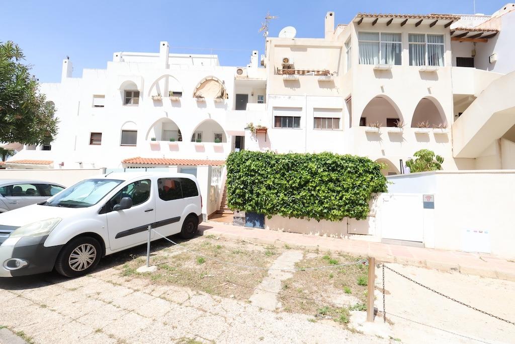 Sprzedaż Orihuela Costa Piętrowy domek