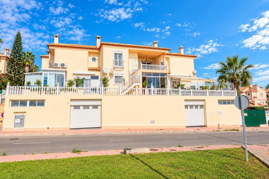 Sprzedaż Torrevieja Apartment