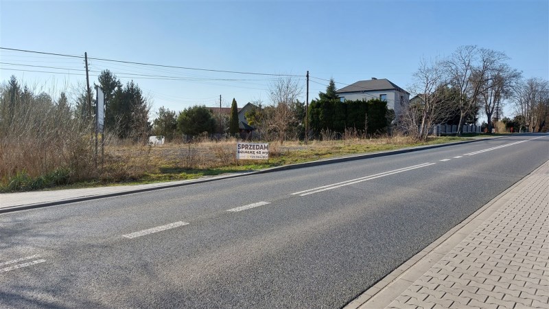 Działka budowlana 42 ar Cieszyn — zdjęcie 1
